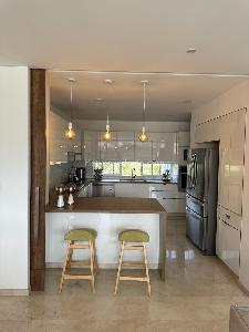 Apartamento de 5 alcobas en venta en Santa Teresita, Cali, 200 m² · foto 1 de 12
