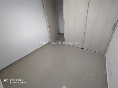 Apartamento en venta en Valle Del Lili, Cali · foto 9 de 13