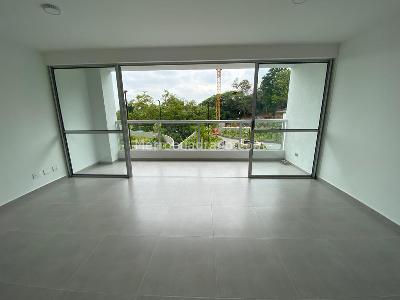 Apartamento de 4 alcobas en venta en Bellavista, Cali, 105 m² · foto 5 de 5