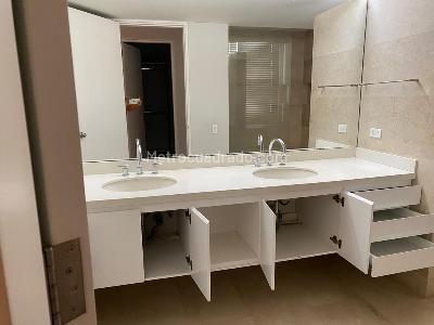 Casa de 5 alcobas en venta en Santa Rita, Cali, 585 m² · foto 7 de 16