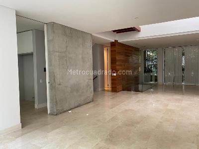 Casa de 5 alcobas en venta en Santa Rita, Cali, 585 m² · foto 15 de 16
