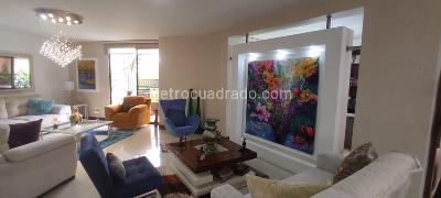 Apartamento de 3 alcobas en venta en Aguacatal, Cali, 220 m² · foto 2 de 20