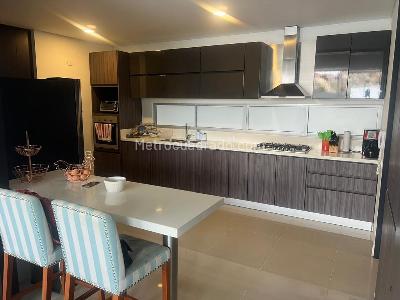Apartamento en venta en Aguacatal, Cali · foto 5 de 13