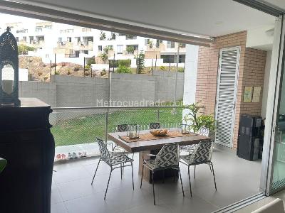 Apartamento en venta en Aguacatal, Cali · foto 10 de 13