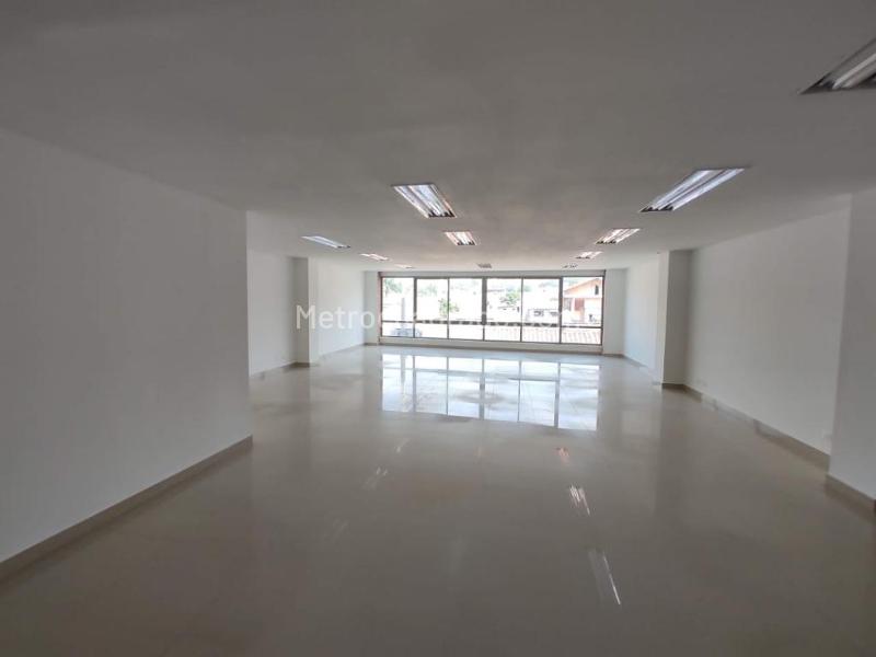 Apartment in Cali, Los Libertadores, Comuna 3 - Vista 4