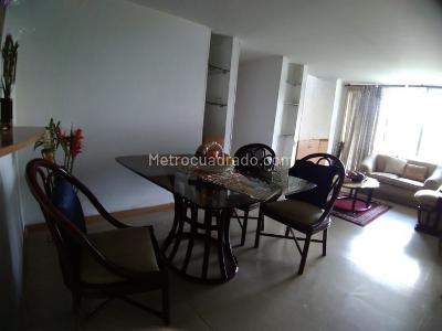 Apartamento de 2 alcobas en venta en La Flora, Cali, 88 m² · foto 2 de 14