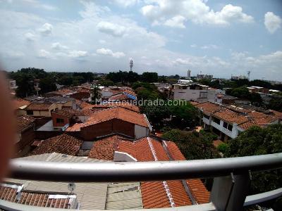 Apartamento de 2 alcobas en venta en La Flora, Cali, 88 m² · foto 9 de 14