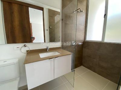 Apartamento de 3 alcobas en venta en Santa Teresita, Cali, 240 m² · foto 10 de 18