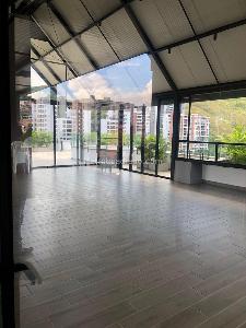 Apartamento de 3 alcobas en venta en Santa Teresita, Cali, 165 m² · foto 14 de 17