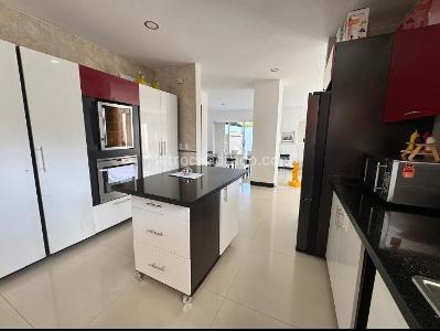 Casa de 4 alcobas en venta en Cañasgordas, Cali, 275 m² · foto 9 de 20