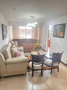 Apartamento de 3 alcobas en venta en Cristales, Cali, 142 m² · foto 3 de 16