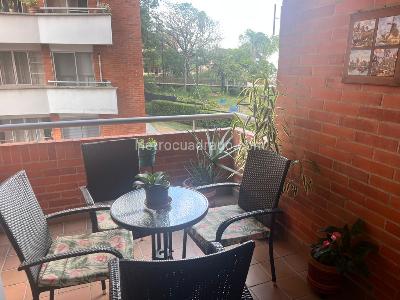 Apartamento de 3 alcobas en venta en Cristales, Cali, 142 m² · foto 4 de 16