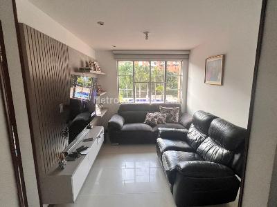 Apartamento de 3 alcobas en venta en Cristales, Cali, 142 m² · foto 9 de 16