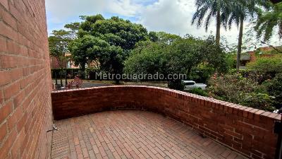 Apartamento de 3 alcobas en venta en Ciudad Jardin, Cali, 185 m² · foto 4 de 20