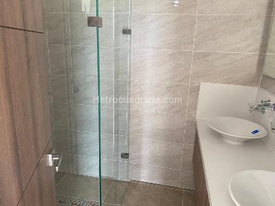 Apartamento de 3 alcobas en venta en Ciudad Jardin, Cali, 126 m² · foto 16 de 20