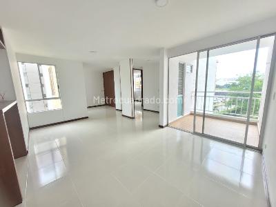 Apartamento en venta en Valle Del Lili, Cali · foto 3 de 9