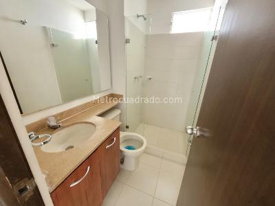 Apartamento en venta en Valle Del Lili, Cali · foto 5 de 9
