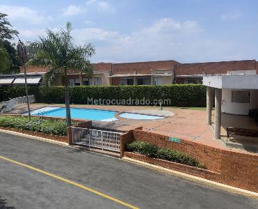 Casa de 4 alcobas en venta en Ciudad Jardin, Cali, 253 m² · foto 14 de 16