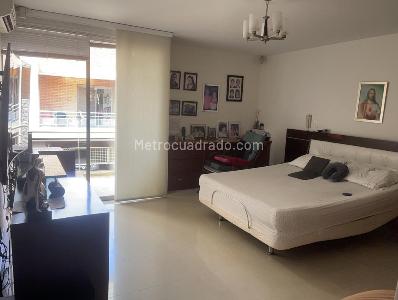 Casa de 4 alcobas en venta en Ciudad Jardin, Cali, 253 m² · foto 8 de 16