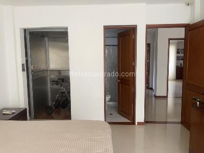 Casa de 4 alcobas en venta en Ciudad Jardin, Cali, 253 m² · foto 9 de 16