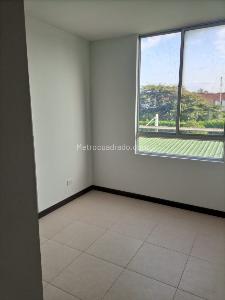 Apartamento en venta en Valle Del Lili, Cali · foto 8 de 15