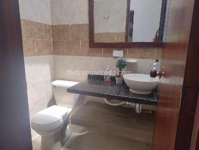 Casa de 5 alcobas en venta en La Buitrera, Cali, 400 m² · foto 7 de 20