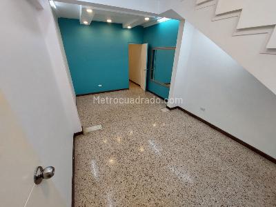 Casa de 5 alcobas en venta en San Vicente, Cali, 468 m² · foto 4 de 20