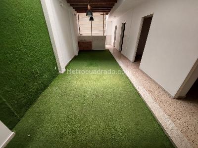 Casa de 5 alcobas en venta en San Vicente, Cali, 468 m² · foto 8 de 20