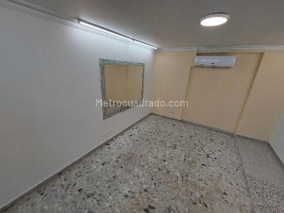 Casa de 5 alcobas en venta en San Vicente, Cali, 468 m² · foto 11 de 20