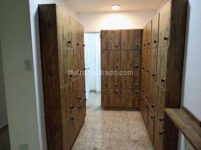 Casa de 5 alcobas en venta en San Vicente, Cali, 468 m² · foto 16 de 20