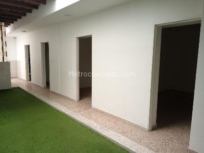 Casa de 5 alcobas en venta en San Vicente, Cali, 468 m² · foto 20 de 20