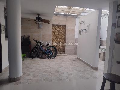 Casa de 4 alcobas en venta en Cañasgordas, Cali, 380 m² · foto 8 de 20