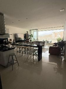 Apartamento de 3 alcobas en venta en Cristales, Cali, 149 m² · foto 2 de 13