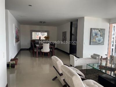 Apartamento de 3 alcobas en venta en Normandia, Cali, 227 m² · foto 1 de 17