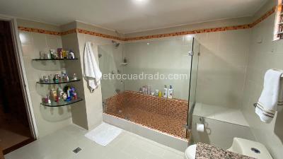 Casa de 4 alcobas en venta en El Ingenio, Cali, 300 m² · foto 17 de 20