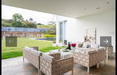Casa de 5 alcobas en venta en Pance, Cali, 1974 m² · foto 3 de 13