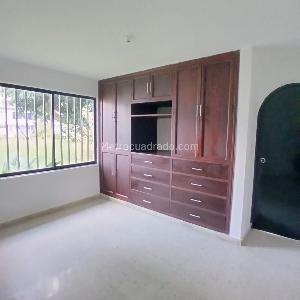 Casa de 4 alcobas en venta en El Refugio, Cali, 800 m² · foto 11 de 20