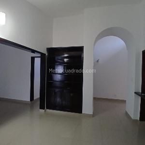 Casa de 4 alcobas en venta en El Refugio, Cali, 800 m² · foto 7 de 20