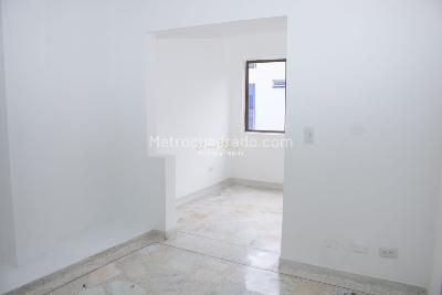 Casa de 5 alcobas en venta en Quintas De Don Simon, Cali, 256 m² · foto 17 de 20