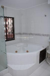 Casa de 5 alcobas en venta en Quintas De Don Simon, Cali, 256 m² · foto 19 de 20