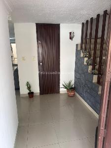 Casa de 5 alcobas en venta en Los Andes, Cali, 220 m² · foto 3 de 12