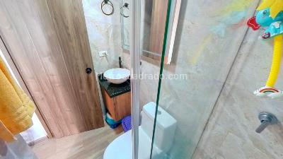 Apartamento en venta en La Alborada, Cali · foto 2 de 18