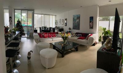 Apartamento de 4 alcobas en venta en Ciudad Jardin, Cali, 125 m² · foto 2 de 19