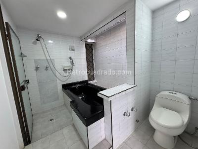 Casa de 4 alcobas en venta en Santa Anita, Cali, 228 m² · foto 8 de 20