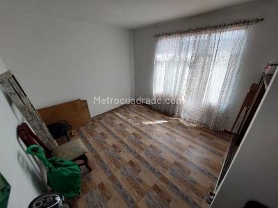 Casa de 5 alcobas en venta en Ulpiano Lloreda, Cali, 324 m² · foto 10 de 20