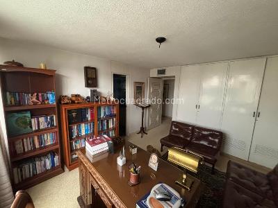 Apartamento de 5 alcobas en venta en Santa Teresita, Cali, 320 m² · foto 13 de 20