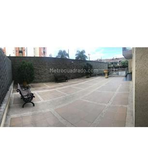 Apartamento de 3 alcobas en venta en La Flora, Cali, 174 m² · foto 13 de 15