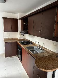 Apartamento en venta en Valle Del Lili, Cali · foto 5 de 11