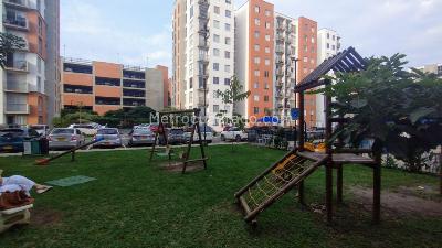 Apartamento en venta en Valle Del Lili, Cali · foto 3 de 16
