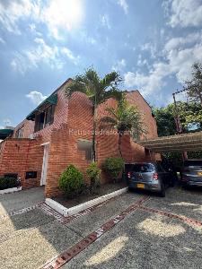 Casa de 5 alcobas en venta en El Ingenio I, Cali, 216 m² · foto 5 de 20